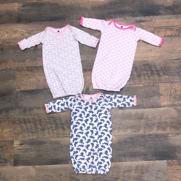 Pajamas 6 Months Infants Nightgown With Optional Hand Covers Bundle